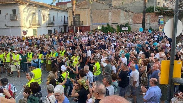 Novena manifestació en contra de Mazón a Catarroja (3Cat)